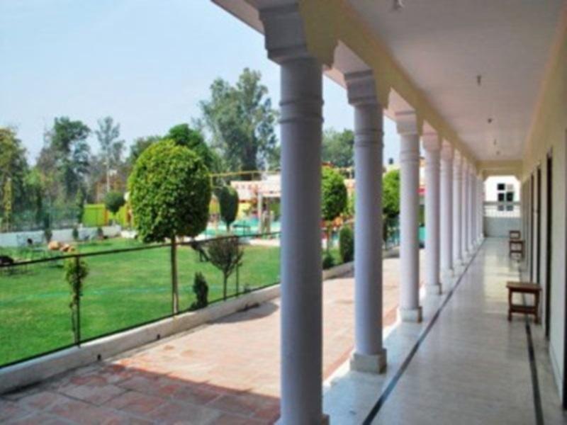 Regenta Resort Shyam Bharatpur Extérieur photo