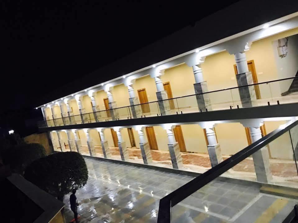 Regenta Resort Shyam Bharatpur Extérieur photo